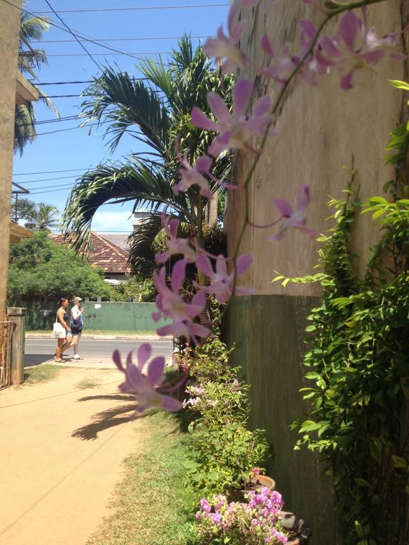Manik Home Stay Kudapaduwa Exteriör bild